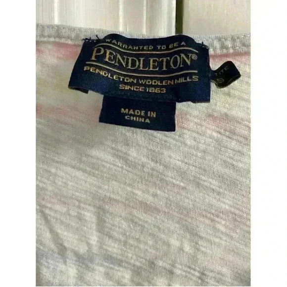 Pendleton womens v neck multicolored‎ top  medium - Picture 3 of 4